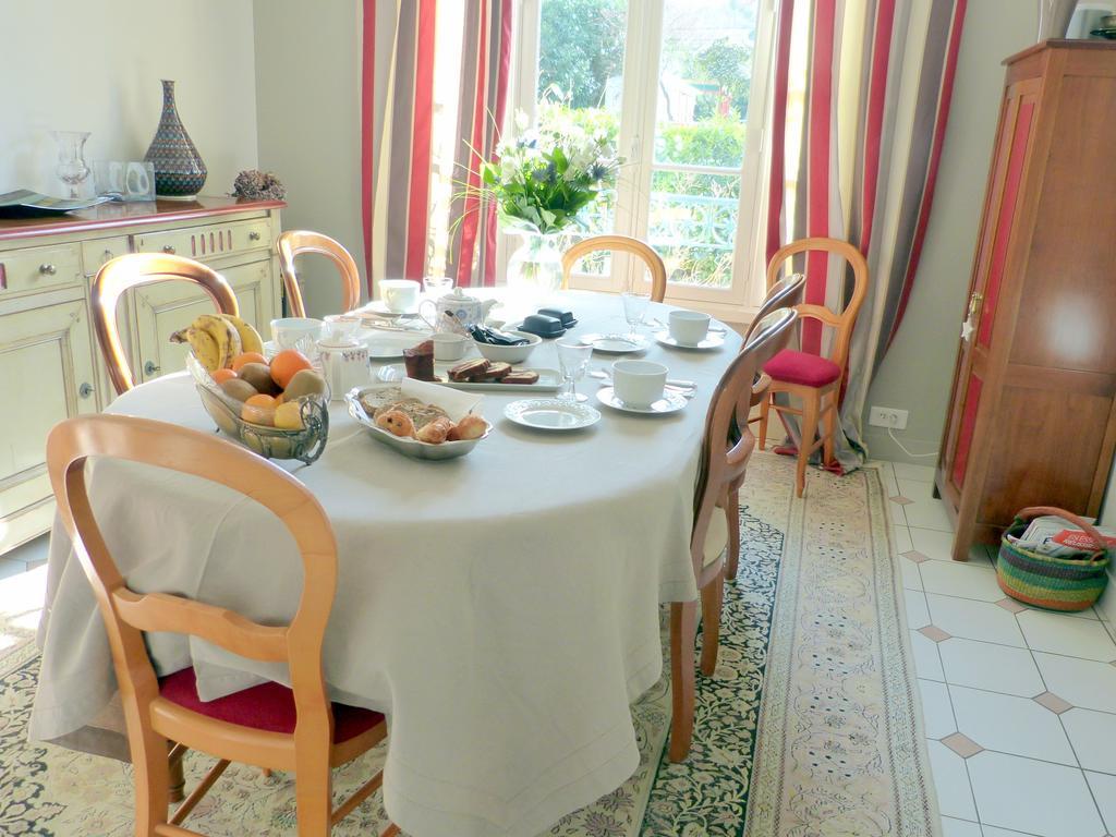 Villabona Orsay Bagian luar foto